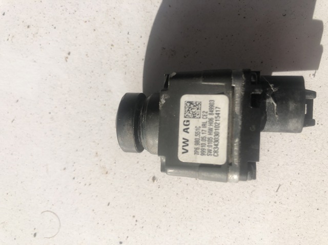 Камера заднього виду 7P6980551C VAG