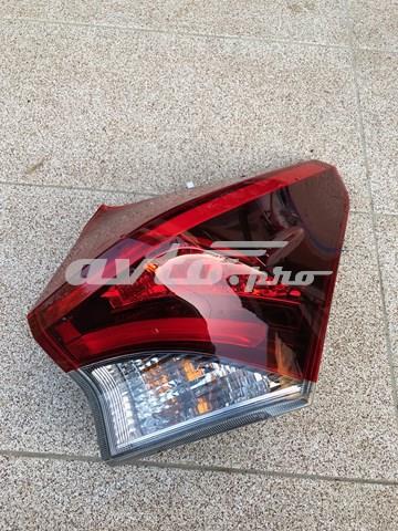 Задній правий стоп 8155102A51 TOYOTA