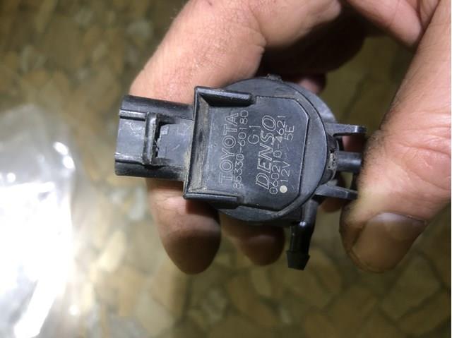 Насос-двигун омивача скла, заднього 8533060180 TOYOTA