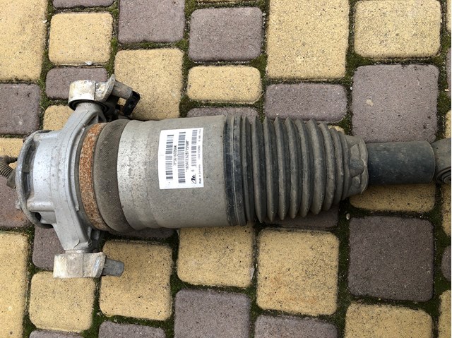 Амортизатор задній, правий 95835802018 PORSCHE