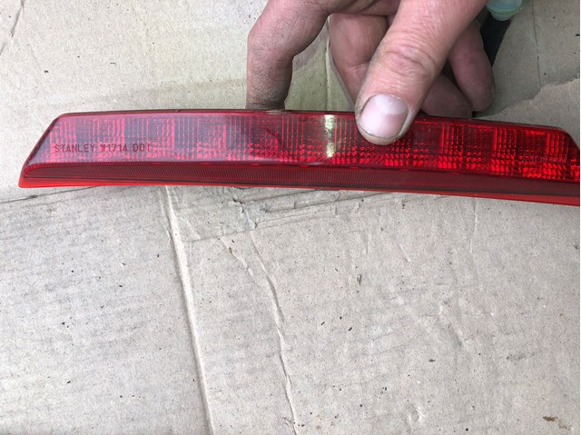 Задні стопи B45C51580 MAZDA