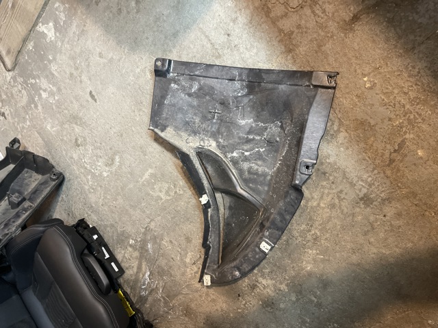 Захист бампера переднього, права 51719854882 BMW