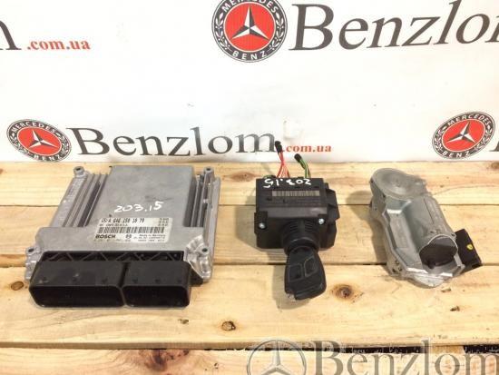 Блок двигуна A0285457132 MERCEDES