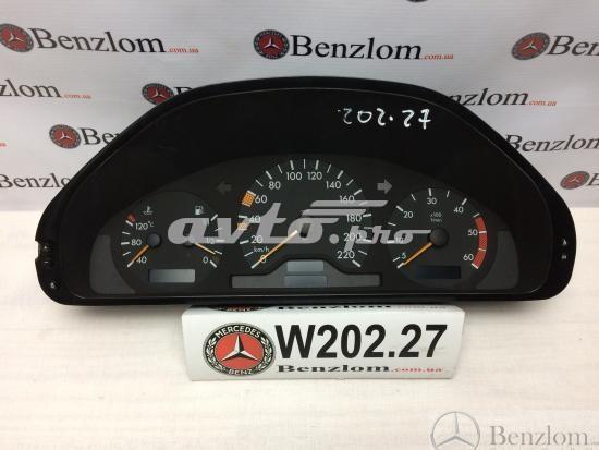 Щиток приладів A2025407748 MERCEDES