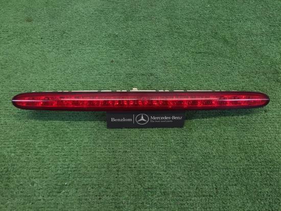 Додатковий стоп-сигнал Mercedes CLK