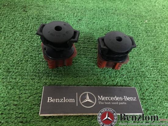 Подушка кріплення радіатора верхня A2115040312 MERCEDES
