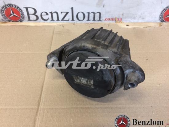 Права подушка двигуна A2122404217 MERCEDES