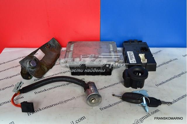 Комп'ютер двигуна Опель Віваро A