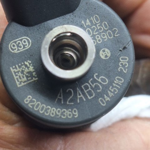 Форсунки електромагнітні 0445110230 BOSCH