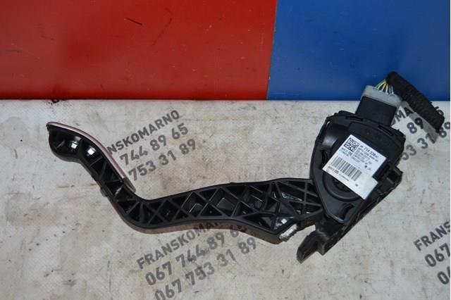 Підаль газу 1601CX PEUGEOT