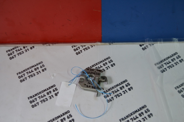 Замок кришки капота 236510B RENAULT