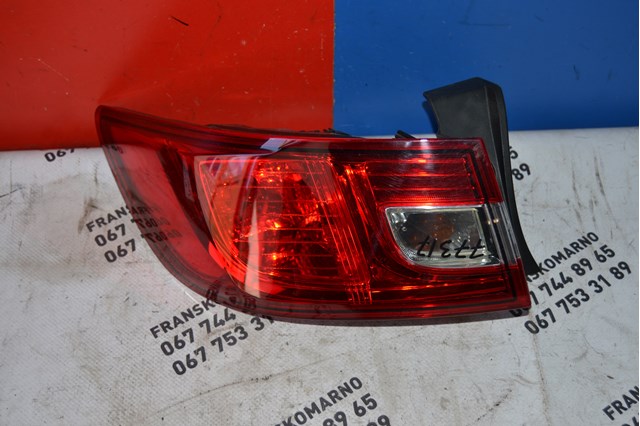 Задня ліва зовнішня фара 265553752R RENAULT