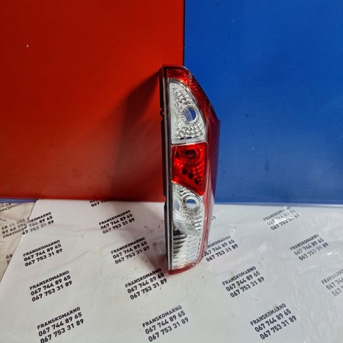 Задня ліва фара 265557352R RENAULT