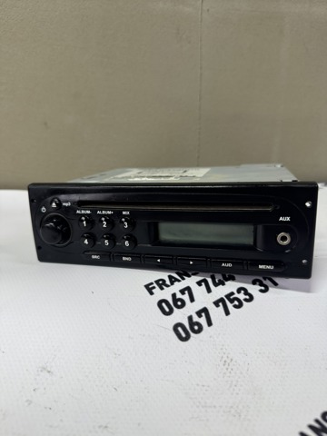 Магнітола 281112231R RENAULT