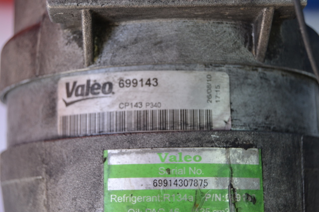 Компресор системи кондиціювання 699143 VALEO