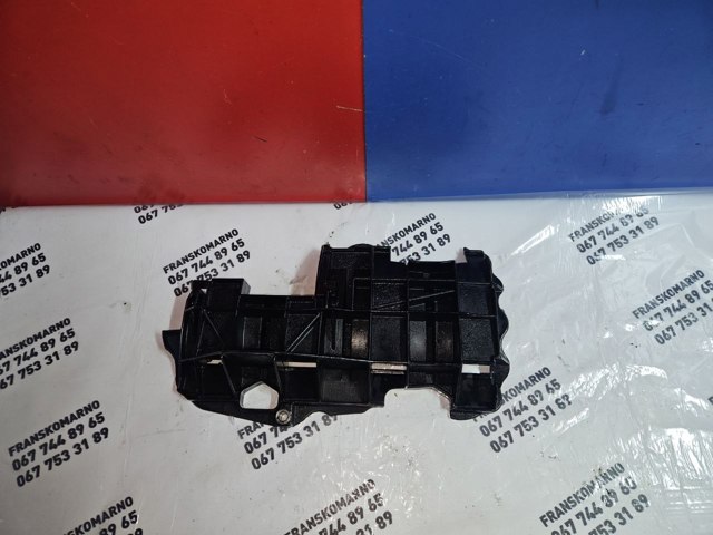 Обшивка капота 7700115568 RENAULT