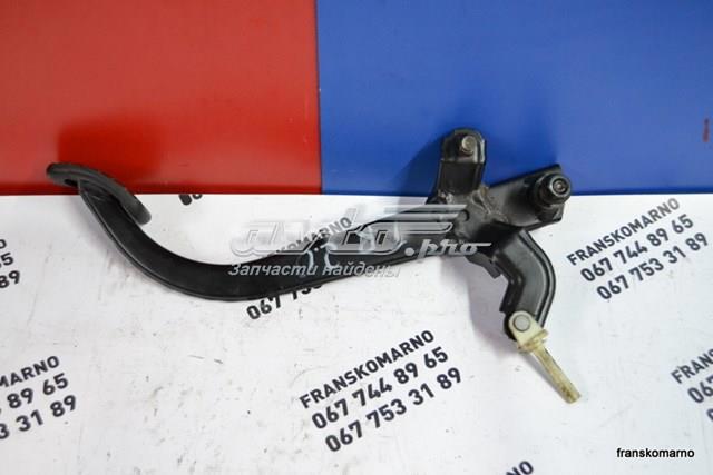 Педаль щеплення 7701051740 RENAULT