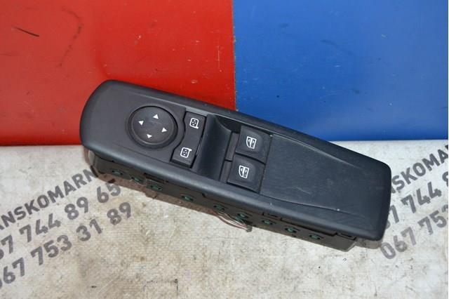 Кнопковий блок керування склопідіймачами передній лівий 809610004R RENAULT