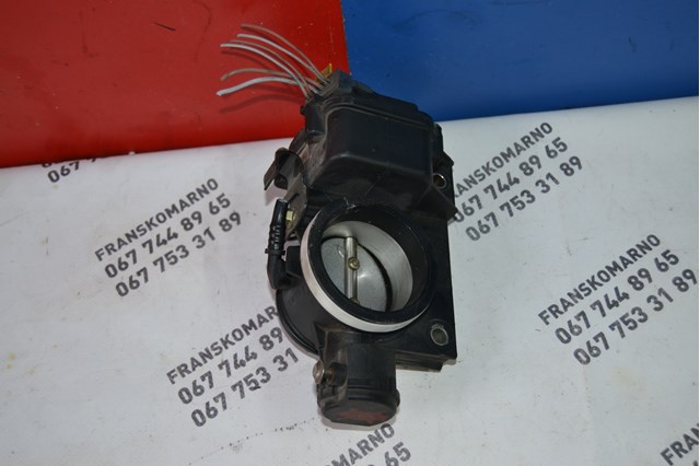 Дросільна заслінка в зборі 8200059268 RENAULT