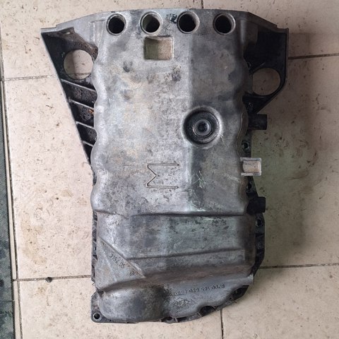 Картер масляний 8200185680 RENAULT
