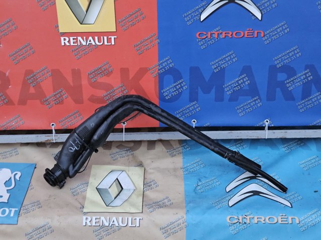 Шланг заливної горловини, паливного бака 8200320572 RENAULT