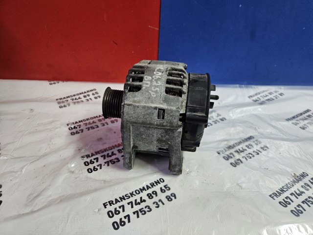 Авто генератор 8200410674 RENAULT