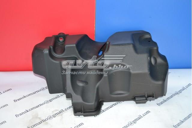 Кришка двигуна декоративна 8200549100 RENAULT