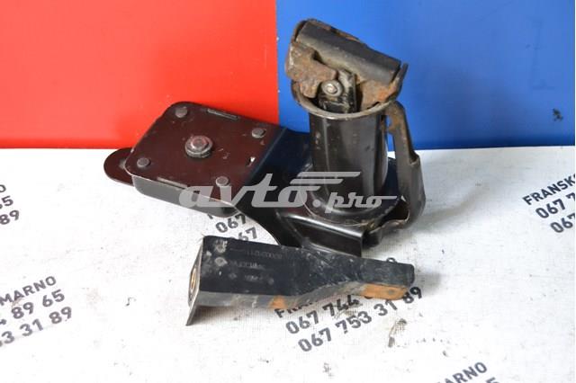 Підйомник запасного колеса 8200714128 RENAULT