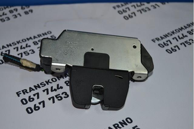 Замок дверей багажника 8719F8 PEUGEOT
