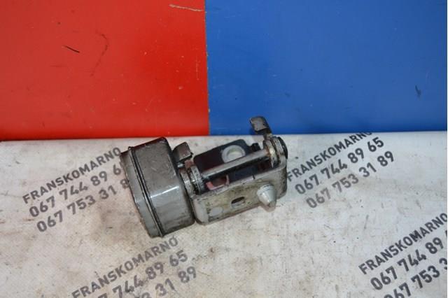 Петля задніх дверей, лівих 9037C1 PEUGEOT