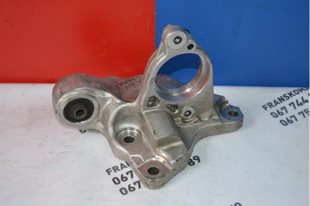 Подушка (опора) двигуна, задня 9680482880 PEUGEOT