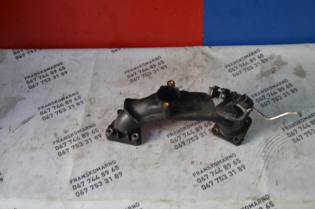 Патрубок дросельний 9685282480 PEUGEOT