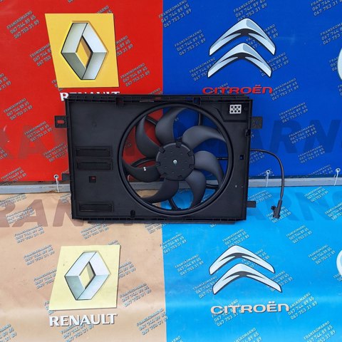 Дифузор радіатора охолодження, в зборі з двигуном і крильчаткою 9806313580 PEUGEOT