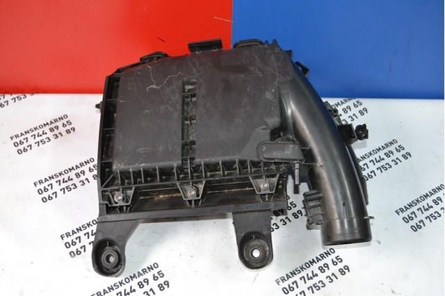 Корпус повітряного фільтра 9806561080 PEUGEOT