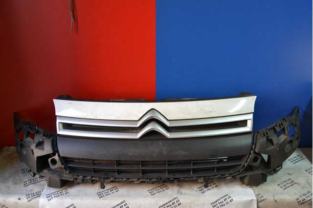 Решітка 9810963780 PEUGEOT