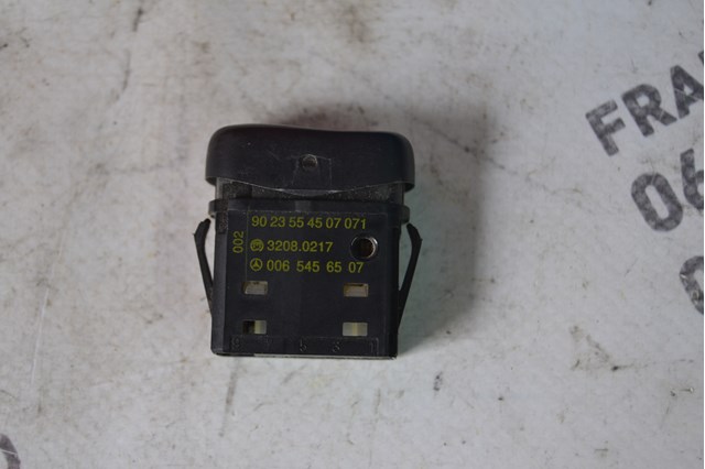 A0065456507 Mercedes