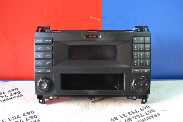 Магнітола A9069000004 MERCEDES
