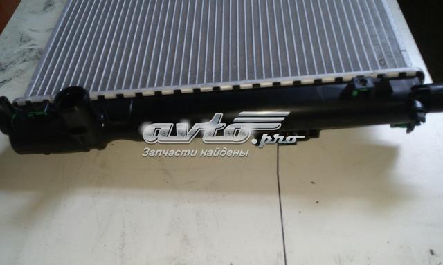 Радіатор основний 95227739 GM