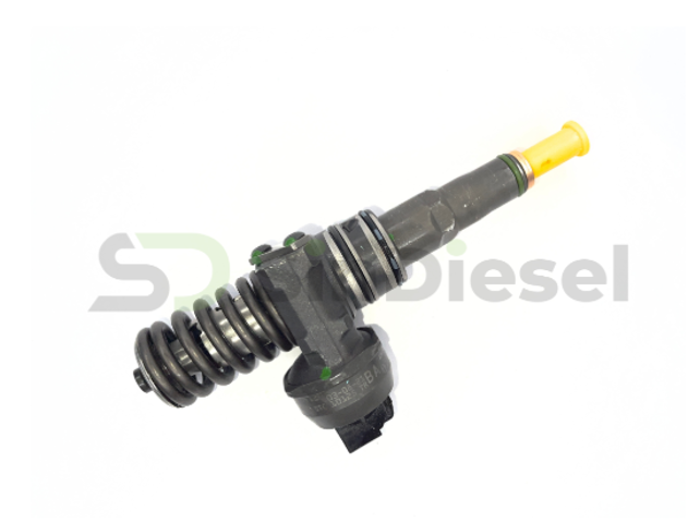 Форсунка вприску палива 0414720215 BOSCH