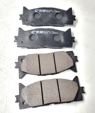 Передні гальмівні колодки GK1065 CTR