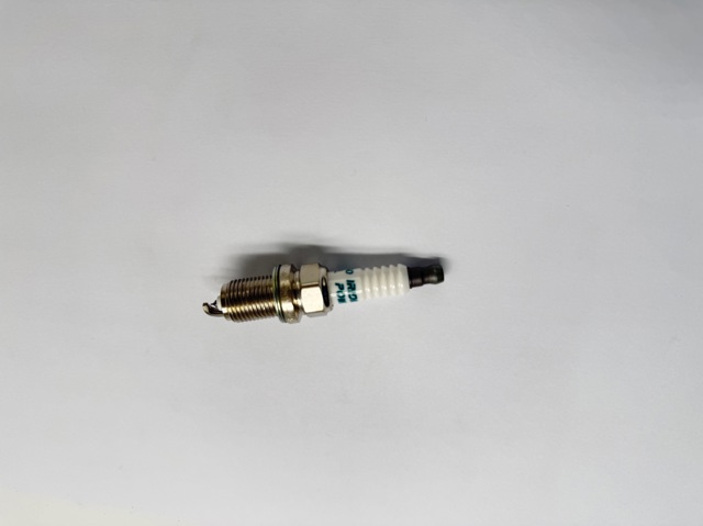 Свічки запалювання IK20L DENSO