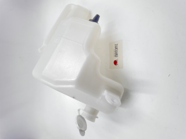 Бачок розширювальний MN156097 MATOMI