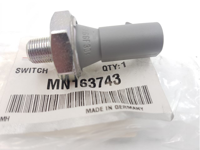 Сто "mjp-garage" оригінальний датчик тиску мастила mn163743. MN163743