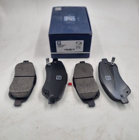 Колодки гальмівні передні, дискові Q0930070 Q-FIX