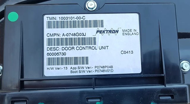 Блок комфорту передніх дверей 100310100C TESLA