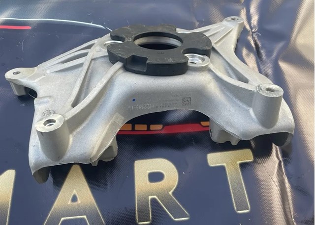 Стакан-амортизатора 104403700C TESLA
