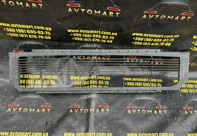 Фартух, дефлектор переднього бампера 105802200B Tesla Model