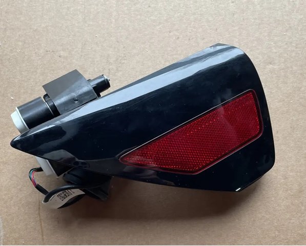 Порт зарядки 150551400D TESLA