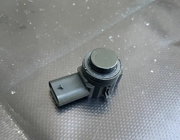 Датчик парктроніка центральний 5WA919275B VAG
