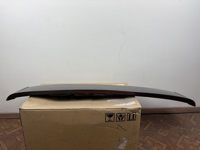 Обтічник (спойлер) 8R0827933B VAG